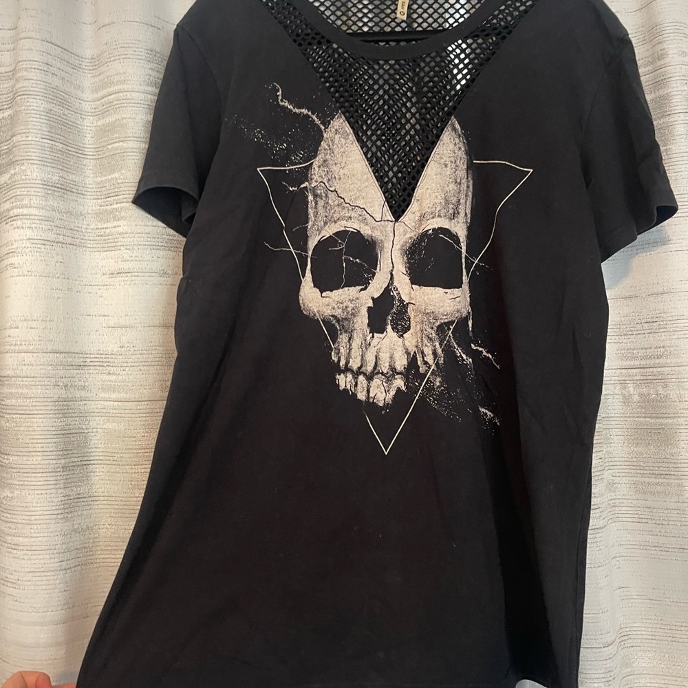 LF - Emma & Sam Oversized Skull Netted Tee 💀